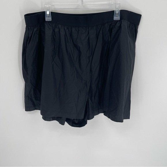 Good American Size 3X (6) Coated Cotton Poplin Shorts Black Elastic Waist - Picture 7 of 7